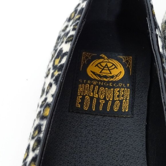 Leopard Print Flats with Bat Detail - Picture 7 of 8